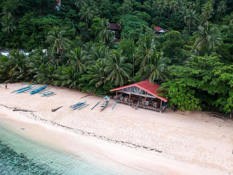 ไวต์ บีช ฟรอนต์ แอนด์ คอตเทจส์ ฮีนุกตัน รีสอร์ต อิน บูรูอังกา Villa Buruanga ภายนอก รูปภาพ
