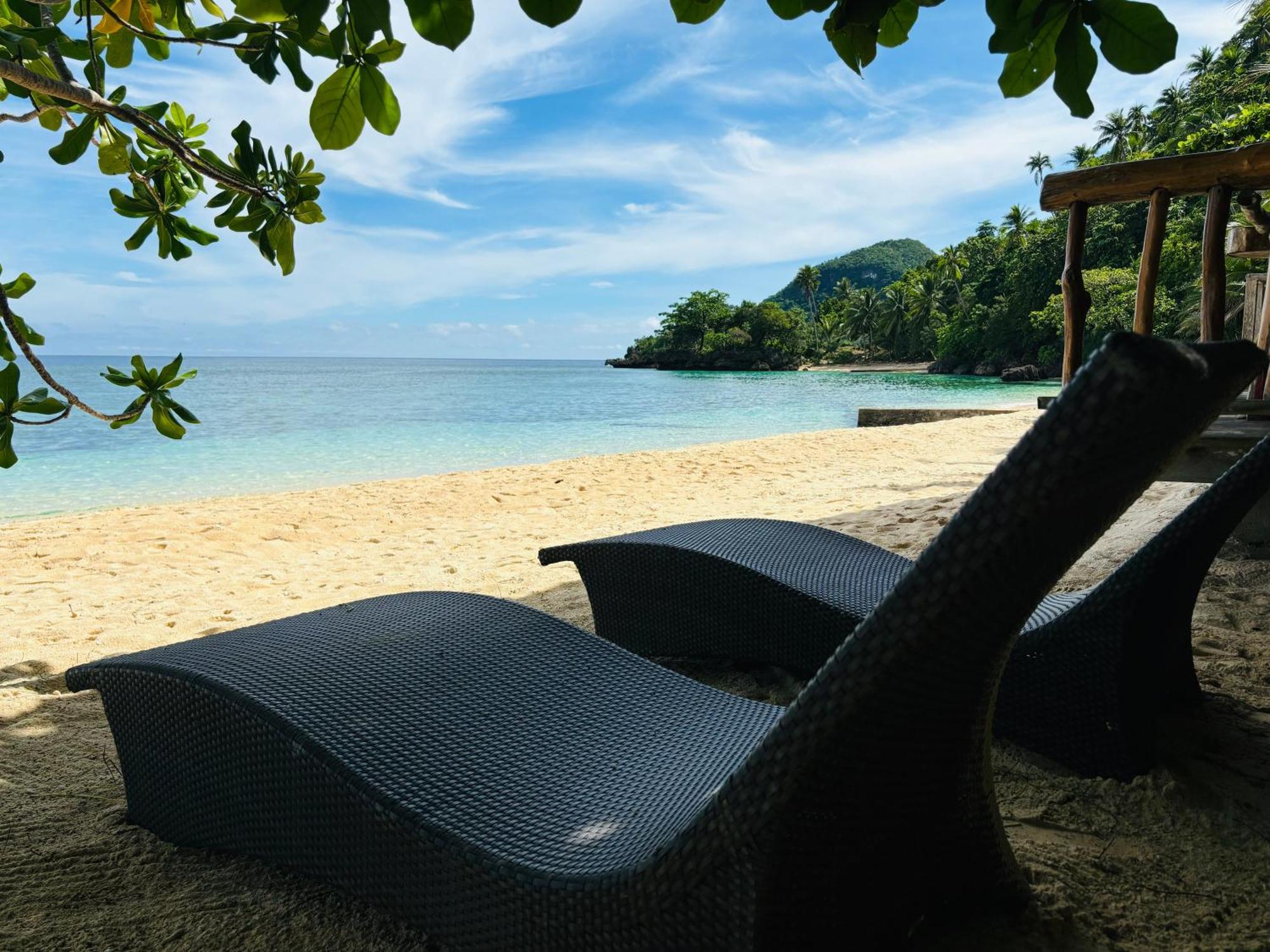 ไวต์ บีช ฟรอนต์ แอนด์ คอตเทจส์ ฮีนุกตัน รีสอร์ต อิน บูรูอังกา Villa Buruanga ภายนอก รูปภาพ