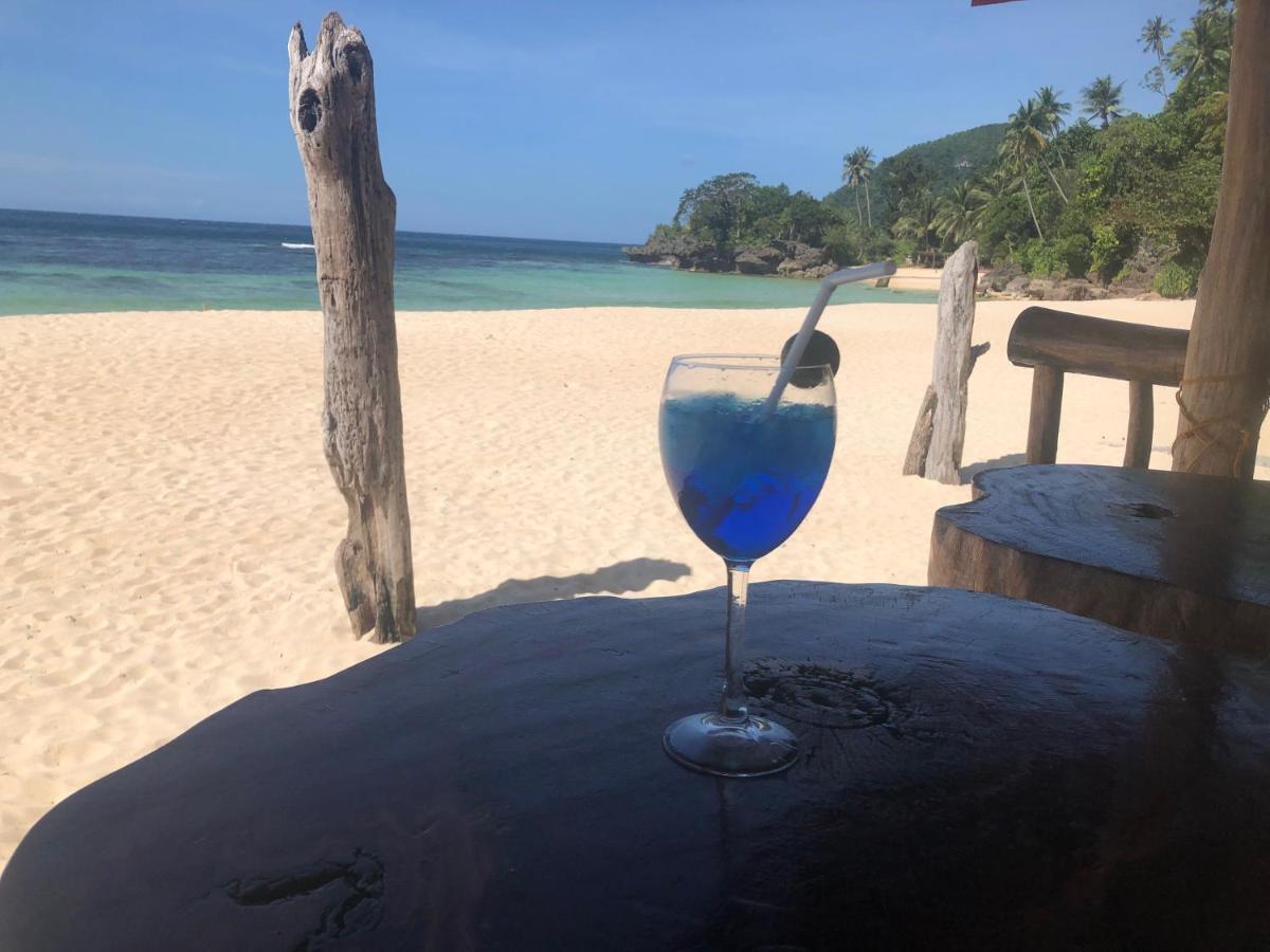 ไวต์ บีช ฟรอนต์ แอนด์ คอตเทจส์ ฮีนุกตัน รีสอร์ต อิน บูรูอังกา Villa Buruanga ภายนอก รูปภาพ