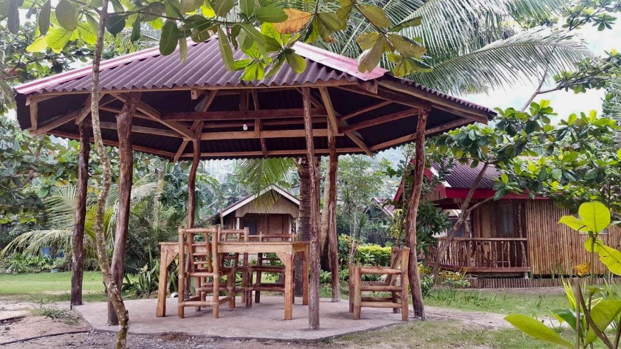 ไวต์ บีช ฟรอนต์ แอนด์ คอตเทจส์ ฮีนุกตัน รีสอร์ต อิน บูรูอังกา Villa Buruanga ภายนอก รูปภาพ