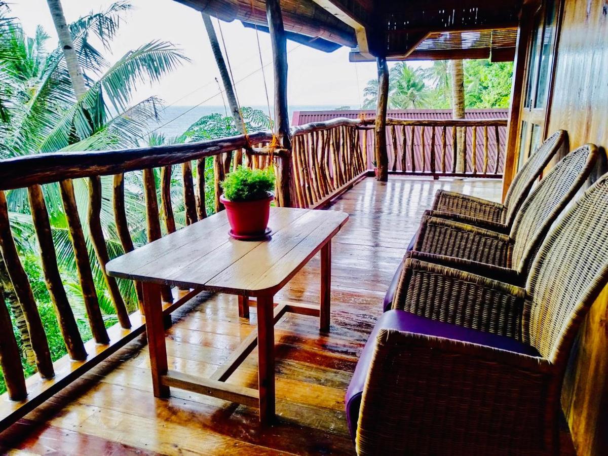 ไวต์ บีช ฟรอนต์ แอนด์ คอตเทจส์ ฮีนุกตัน รีสอร์ต อิน บูรูอังกา Villa Buruanga ภายนอก รูปภาพ